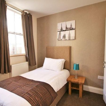 Central Studios Gloucester Place By Roomsbooked Cheltenham Luaran gambar