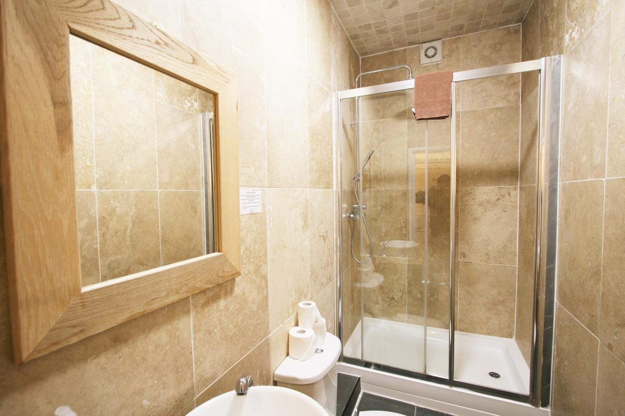 Central Studios Gloucester Place By Roomsbooked Cheltenham Luaran gambar